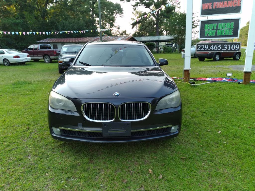 Thumbnail image of 2009 BMW 7 Series at GKE Autoclub Inc
