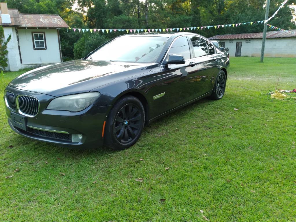 Thumbnail image of 2009 BMW 7 Series at GKE Autoclub Inc