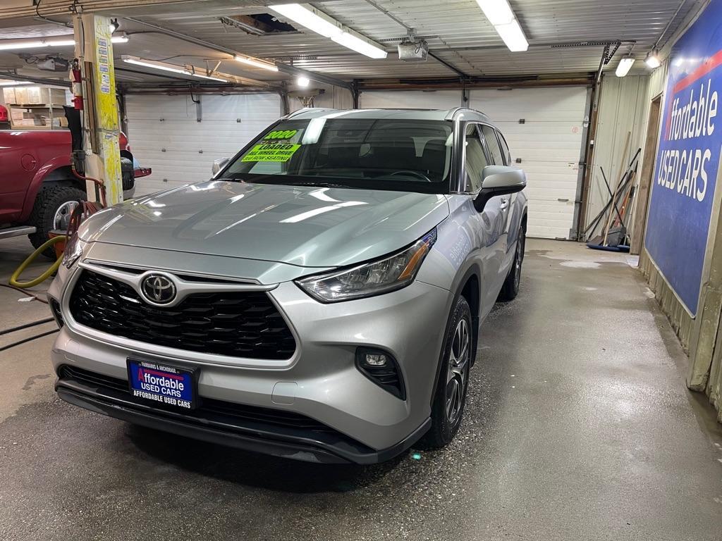Thumbnail image of 2020 Toyota Highlander at Affordable of Fairbanks, AK