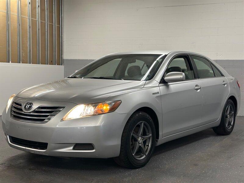 Thumbnail image of 2007 Toyota Camry Hybrid at Cactus Motors