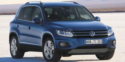 Thumbnail image of 2016 Volkswagen Tiguan at Huntington Auto Mall
