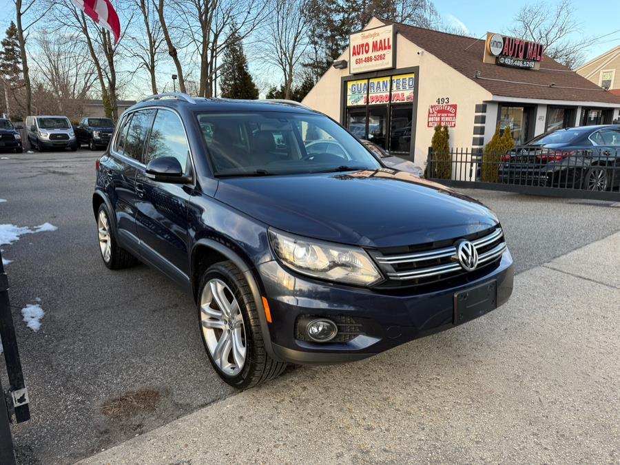 Thumbnail image of 2016 Volkswagen Tiguan at Huntington Auto Mall