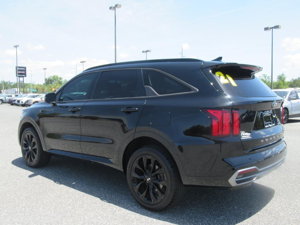 Thumbnail image of 2021 Kia Sorento at Phillips Buick Gmc