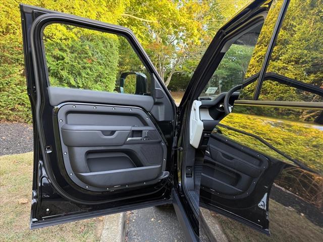 Thumbnail image of 2025 Land Rover Defender at Jaguar Land Rover Southampton
