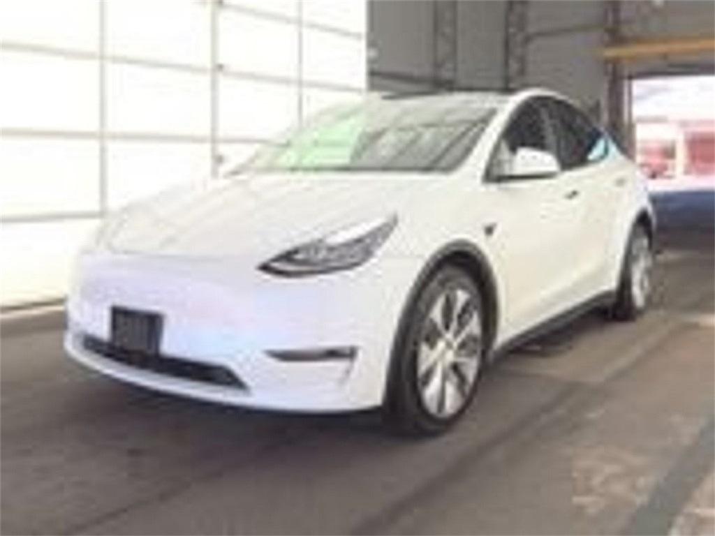 Thumbnail image of 2022 Tesla Model Y at Lynnes Nissan City Inc