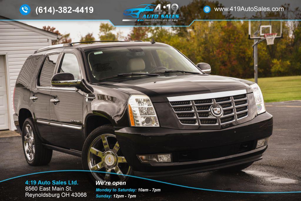 Thumbnail image of 2008 Cadillac Escalade at 4:19 AUTO SALES LTD