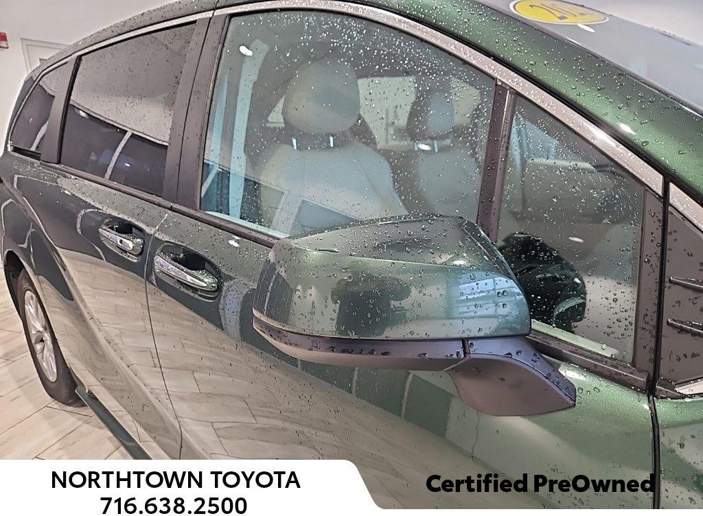 Thumbnail image of 2023 Toyota Sienna at Northtown Toyota Volkswagen