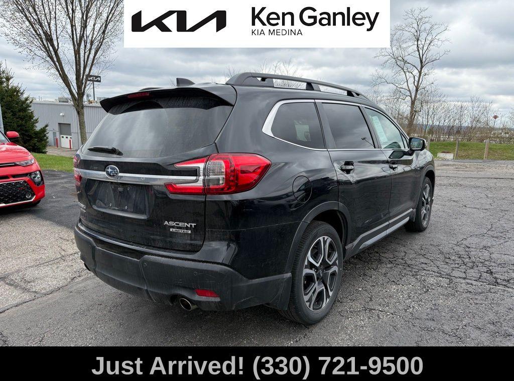 Thumbnail image of 2023 Subaru Ascent at Ken Ganley Kia Medina