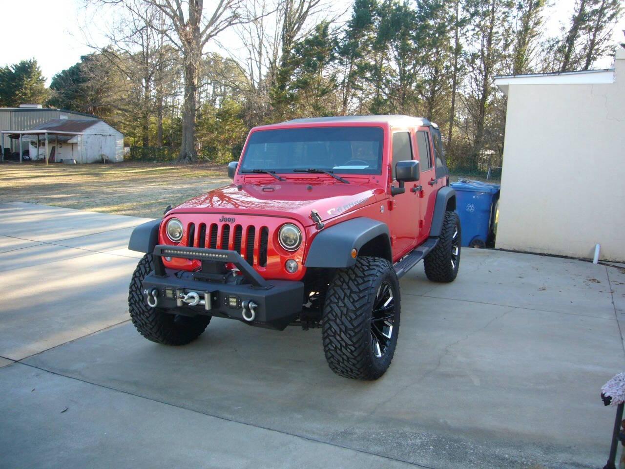 Thumbnail image of 2017 Jeep Wrangler Unlimited at Maxwellton Motors