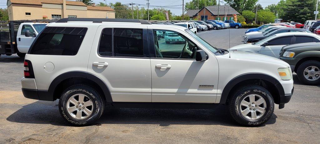 Thumbnail image of 2007 Ford Explorer at AutoDealz of Shenandoah, VA