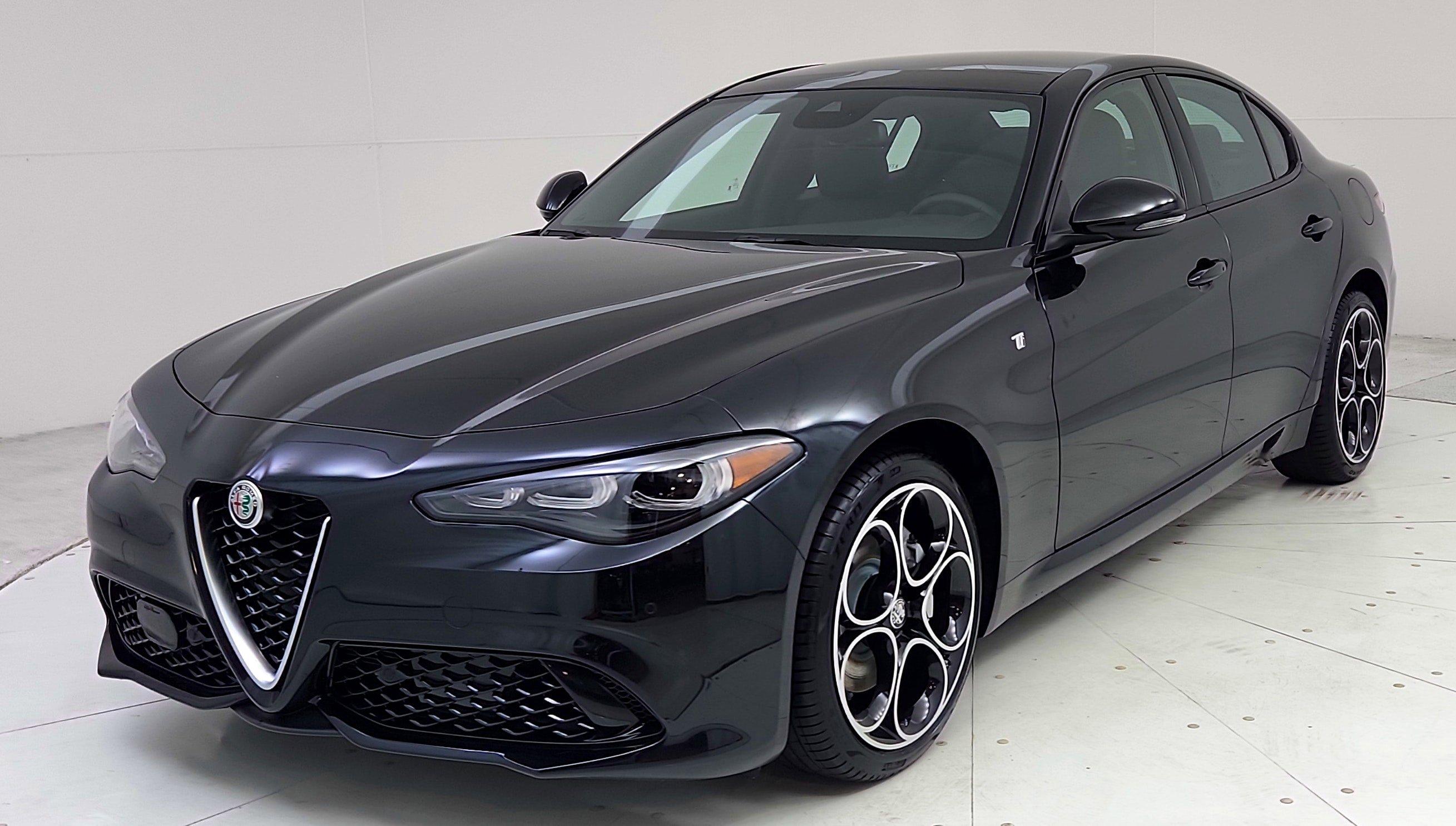 Thumbnail image of 2024 Alfa Romeo Giulia at Maserati & Alfa Romeo of Monmouth