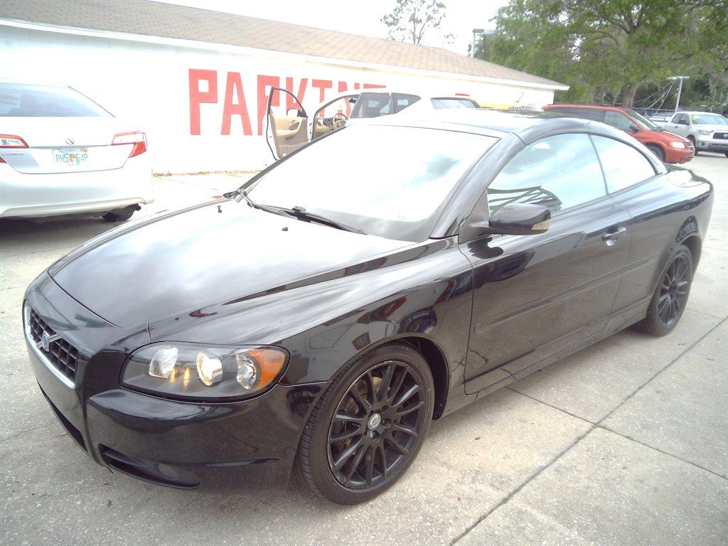 Thumbnail image of 2007 Volvo C70 at Green Car Motors, LLC