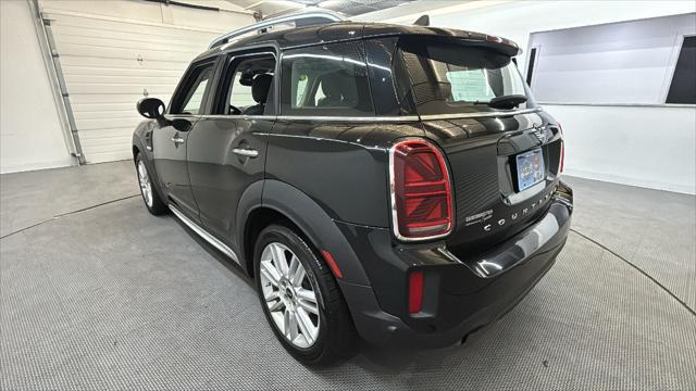 Thumbnail image of 2022 MINI Countryman at Car Connection Superstore