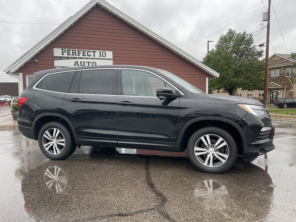 Thumbnail image of 2018 Honda Pilot at PERFECT 10 AUTO