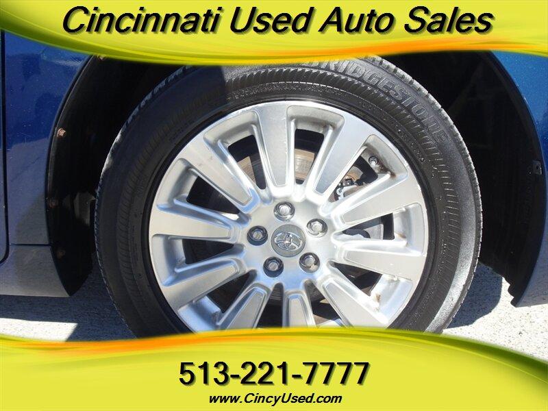 Thumbnail image of 2012 Toyota Sienna at Cincinnati Used Auto Sales LLC
