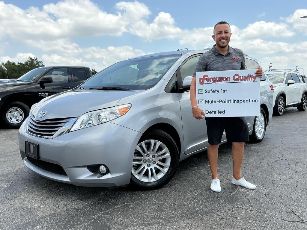 Thumbnail image of 2016 Toyota Sienna at FergusonBuickGmc Used