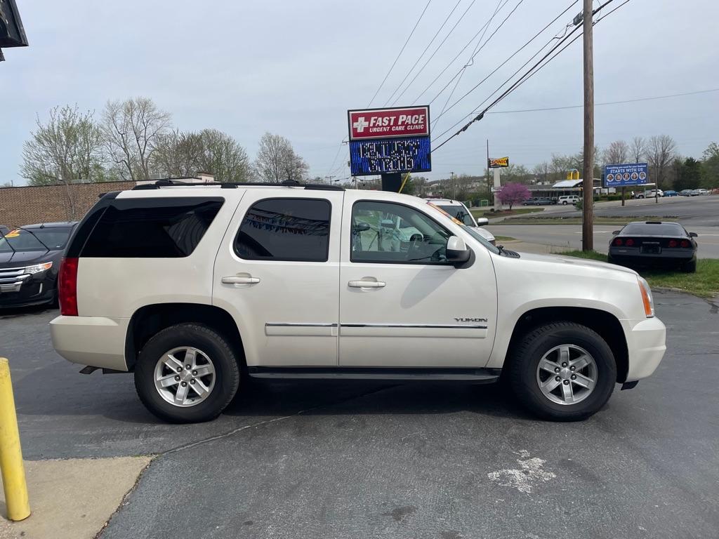 Thumbnail image of 2012 GMC Yukon at Allen's Auto Sales