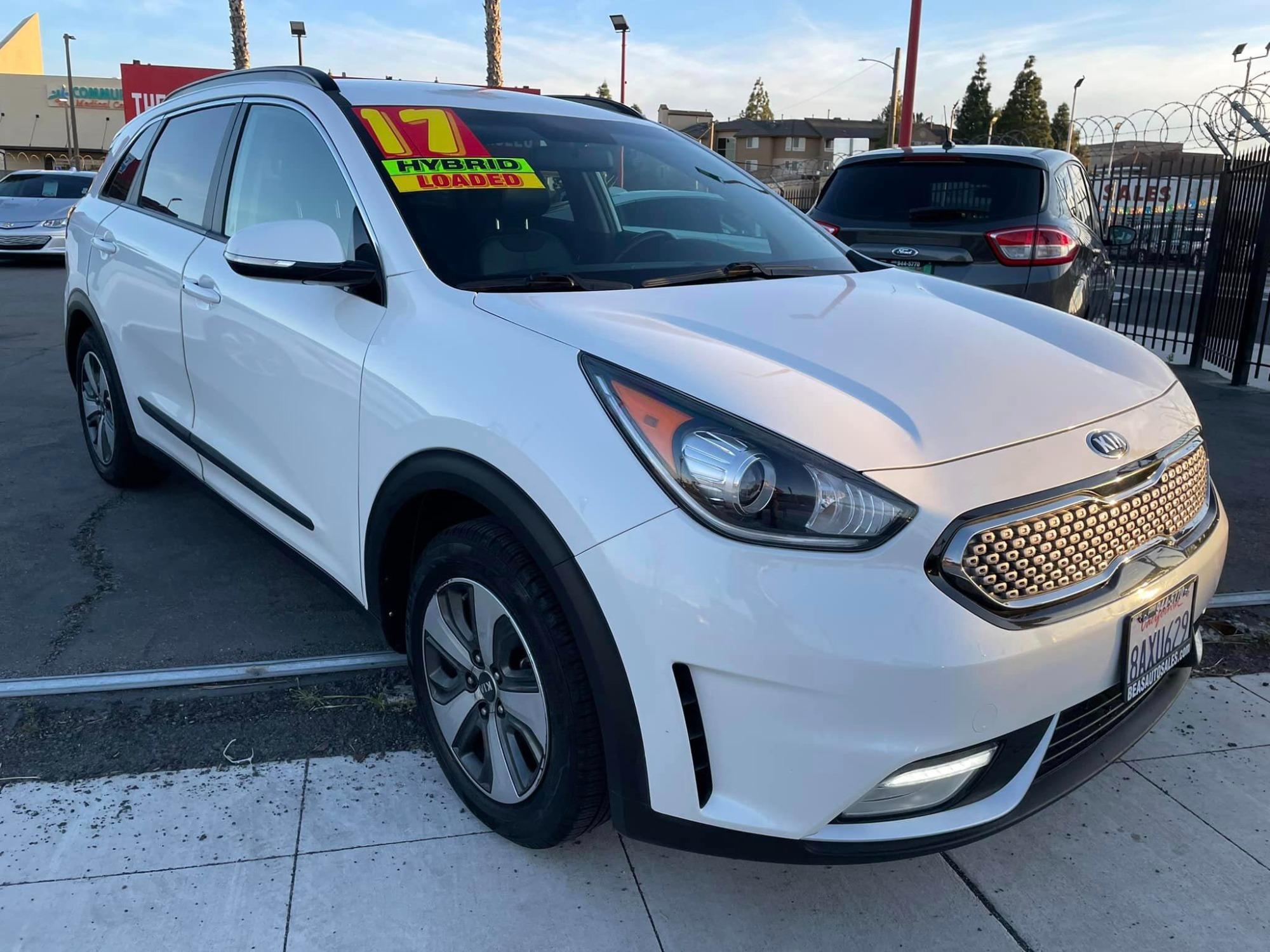 Thumbnail image of 2017 Kia Niro at Beas Auto Sales