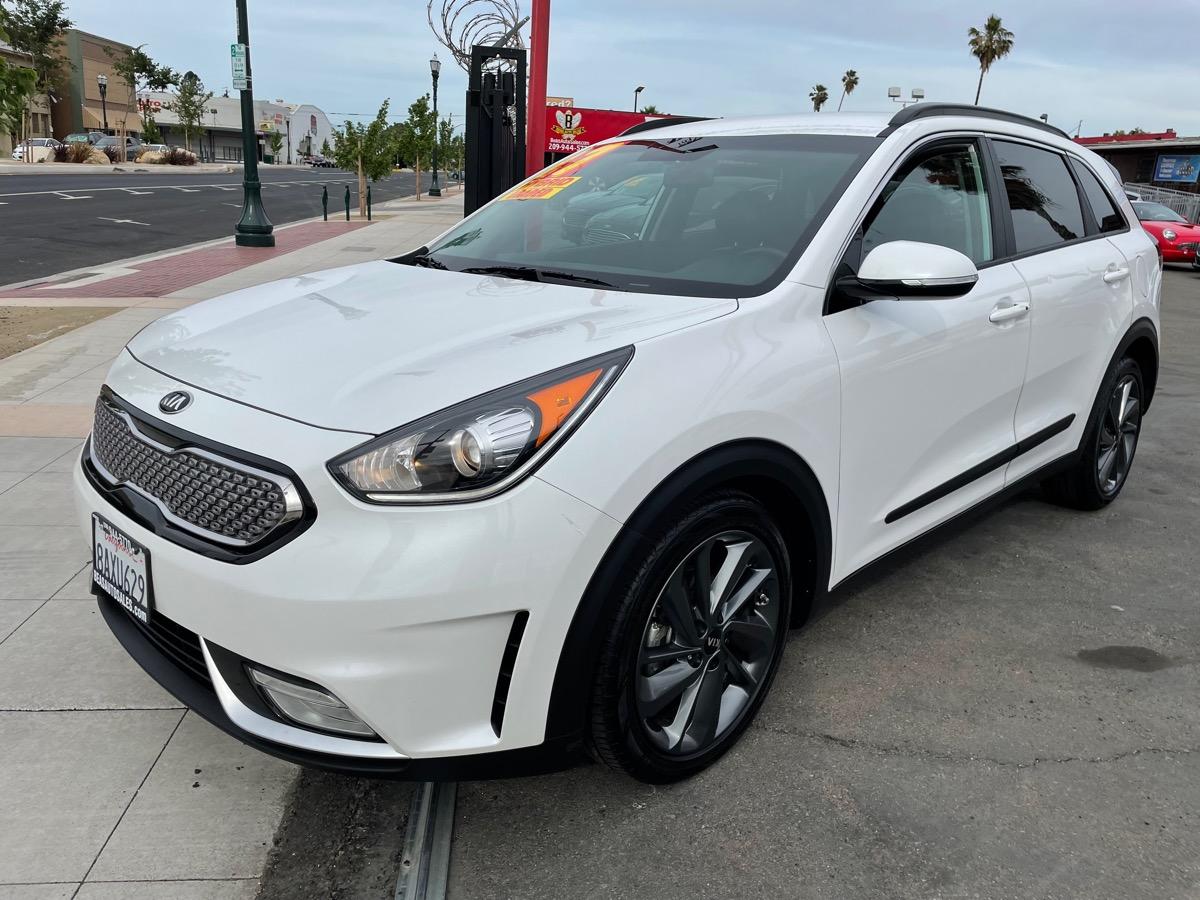 Thumbnail image of 2017 Kia Niro at Beas Auto Sales
