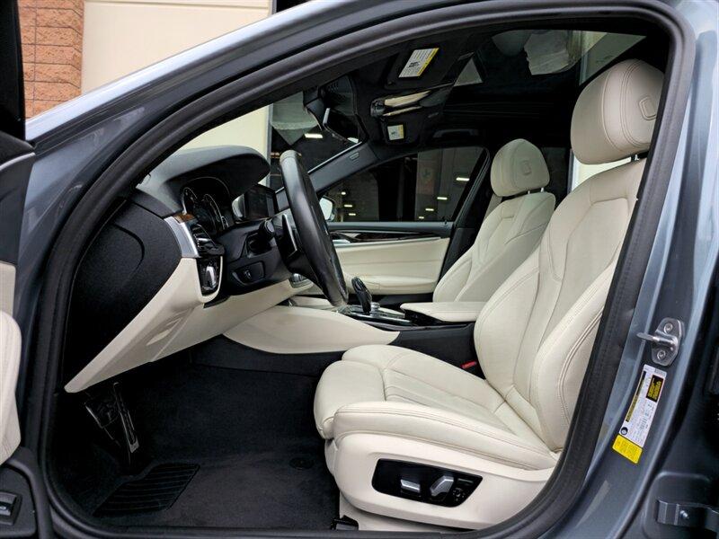 Thumbnail image of 2019 BMW 5 Series at Midline Motors