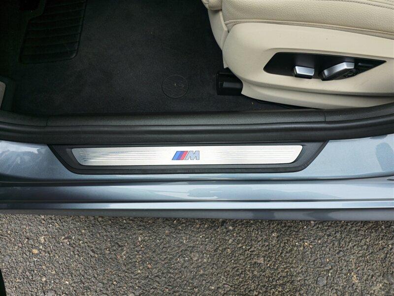 Thumbnail image of 2019 BMW 5 Series at Midline Motors