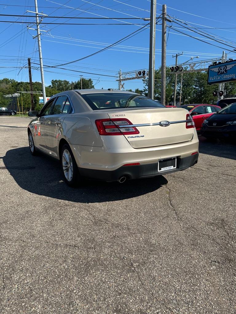 Thumbnail image of 2017 Ford Taurus at R & R CAR COMPANY