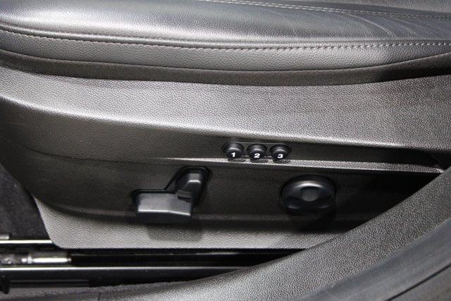Thumbnail image of 2021 Alfa Romeo Giulia at EddysChevroletCadillacOfWichita-USED of Wichita, KS