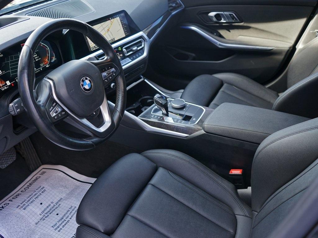 Thumbnail image of 2021 BMW 3 Series at Auto Expo Store