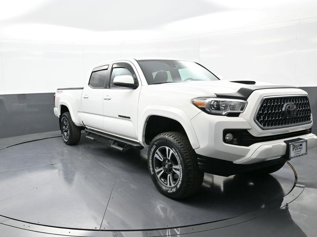 Thumbnail image of 2019 Toyota Tacoma at Plaza Honda