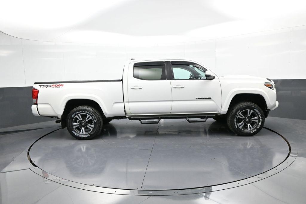 Thumbnail image of 2019 Toyota Tacoma at Plaza Honda