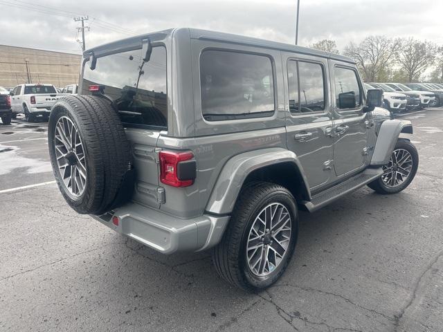 Thumbnail image of 2022 Jeep Wrangler Unlimited at Golling Chrysler Dodge Jeep Ram of Roseville