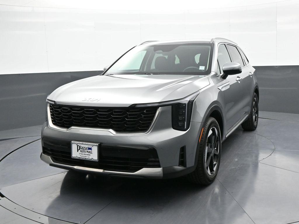 Thumbnail image of 2025 Kia Sorento Hybrid at Plaza Honda