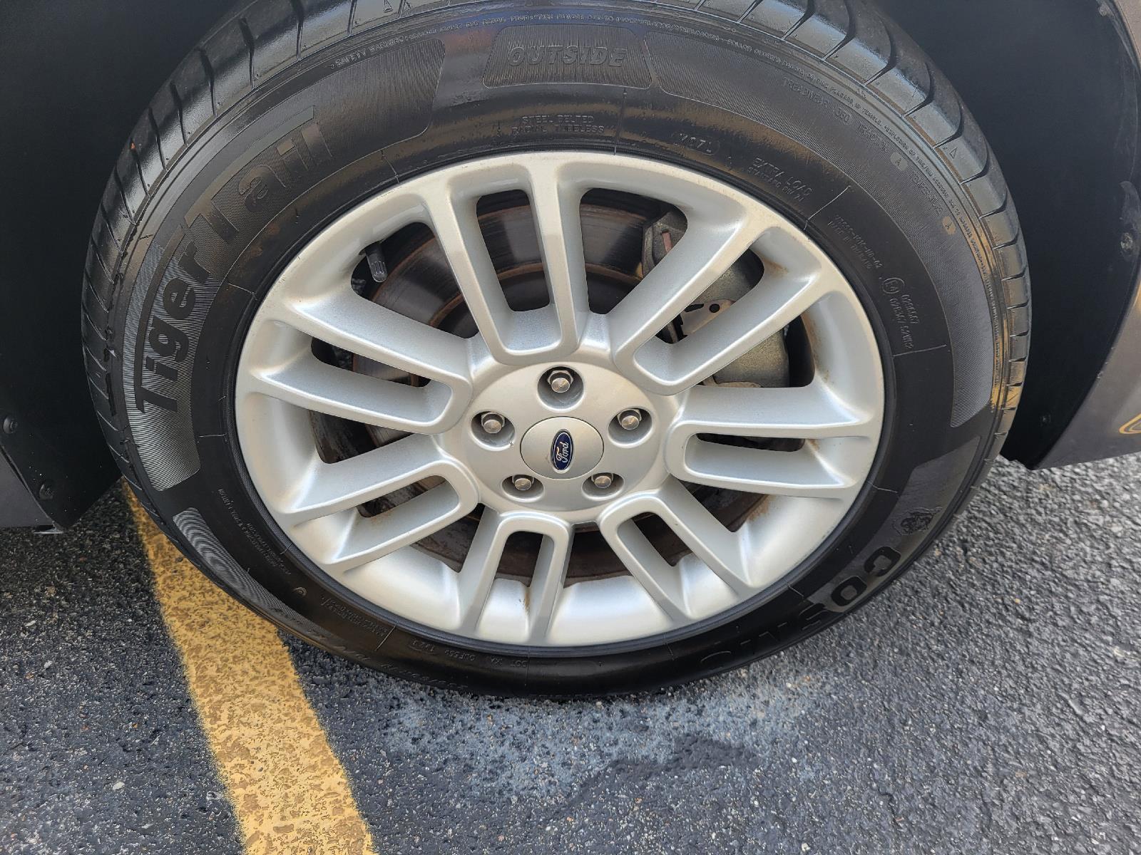 Thumbnail image of 2019 Ford Flex at Zeller Motors Chrysler Jeep Dodge Ram