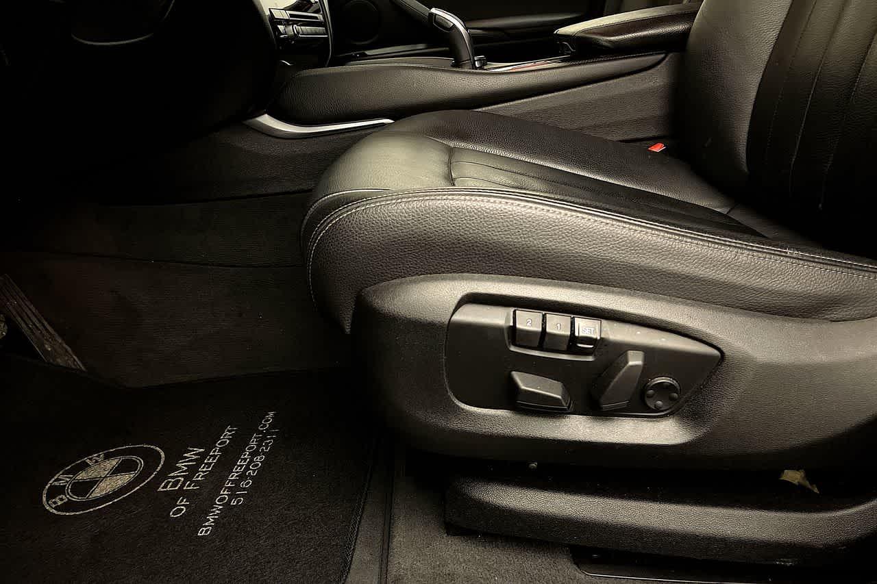 Thumbnail image of 2019 BMW X6 at BMW Mini of Freeport
