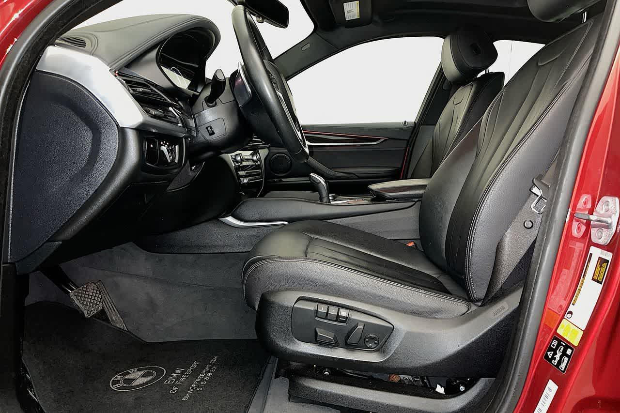 Thumbnail image of 2019 BMW X6 at BMW Mini of Freeport
