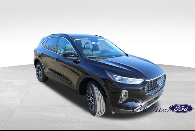 Thumbnail image of 2025 Ford Escape Plug-In Hybrid at Bill Utter Ford