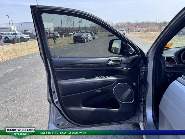 Thumbnail image of 2020 Jeep Grand Cherokee at PeeblesChryslerDodgeJeepRam NEW