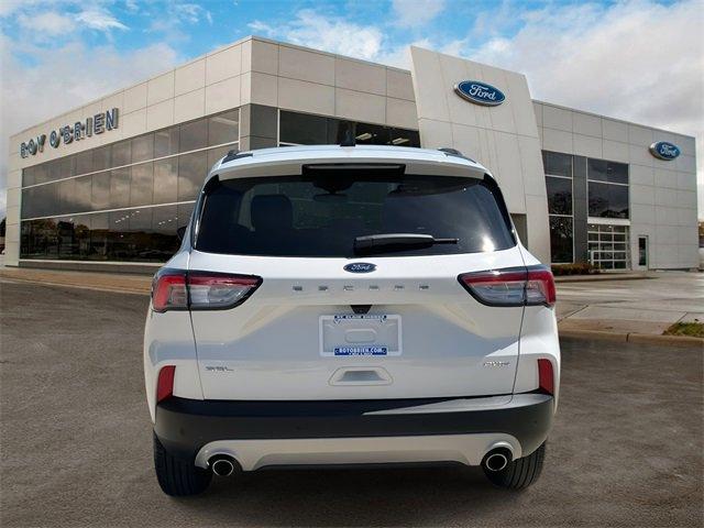 Thumbnail image of 2022 Ford Escape at RoyOBrienFordUSED of St. Clair Shores, MI