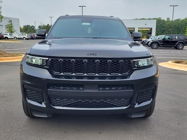 Thumbnail image of 2024 Jeep Grand Cherokee L at Classic Cdjr Of Lancaster