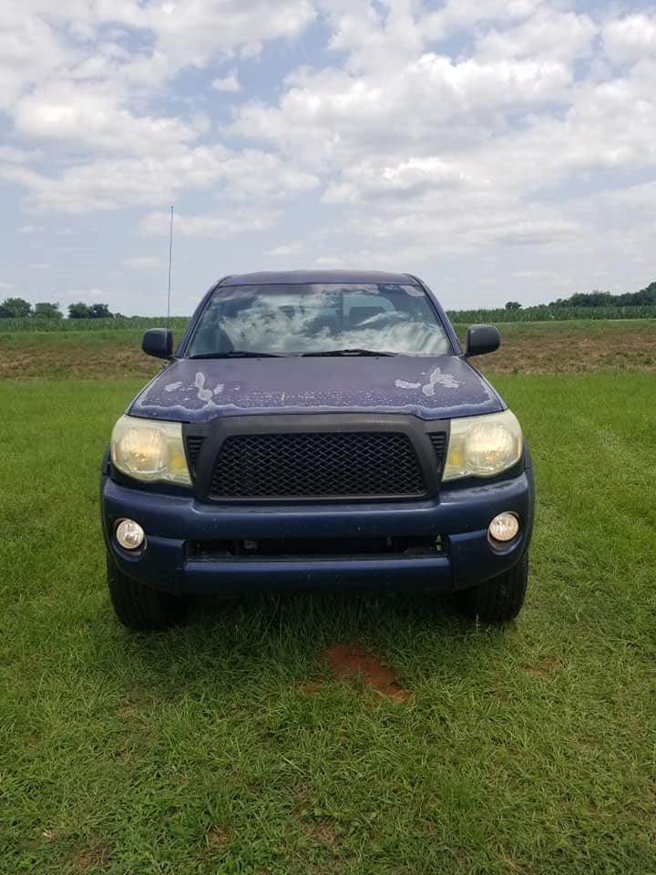 Thumbnail image of 2006 Toyota Tacoma at Trading Waynes
