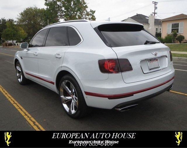 Thumbnail image of 2018 Bentley Bentayga at European Auto House