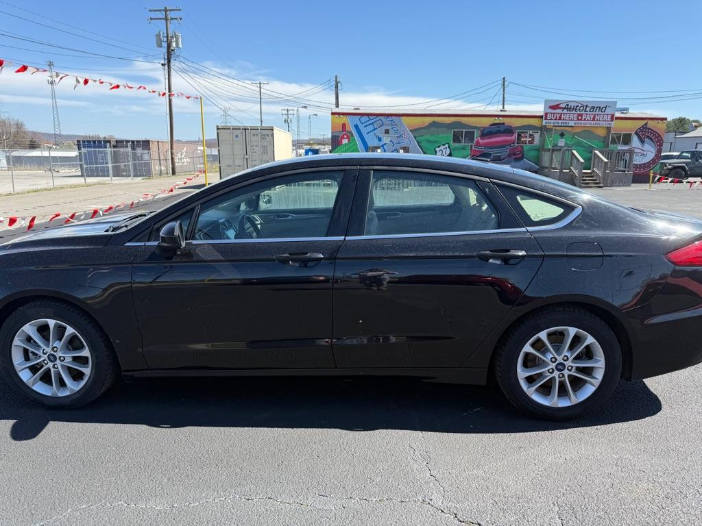 Thumbnail image of 2019 Ford Fusion at AUTOLAND of SOMERSET, KY