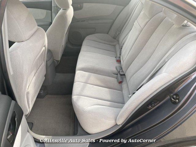 Thumbnail image of 2006 Kia Optima at Collinsville Auto Sales