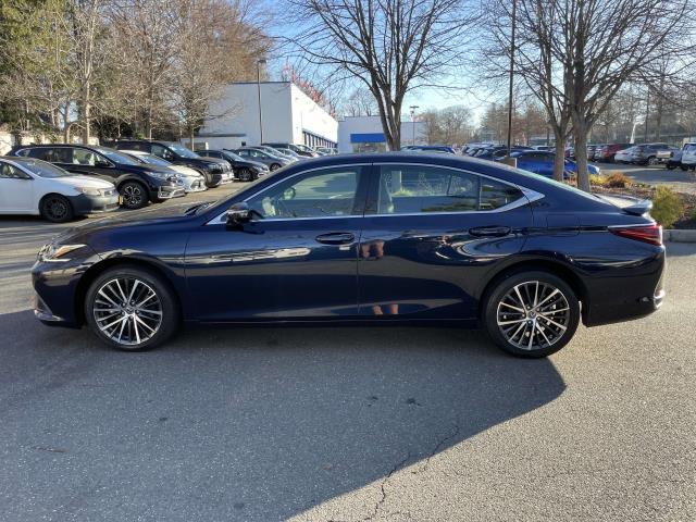 Thumbnail image of 2022 Lexus ES 250 at Huntington Honda