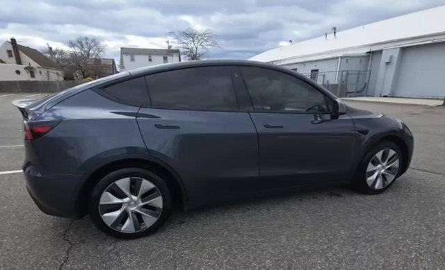 Thumbnail image of 2021 Tesla Model Y at Antwerpen VW - USED