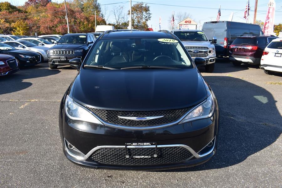 Thumbnail image of 2019 Chrysler Pacifica at 112 Auto Plaza