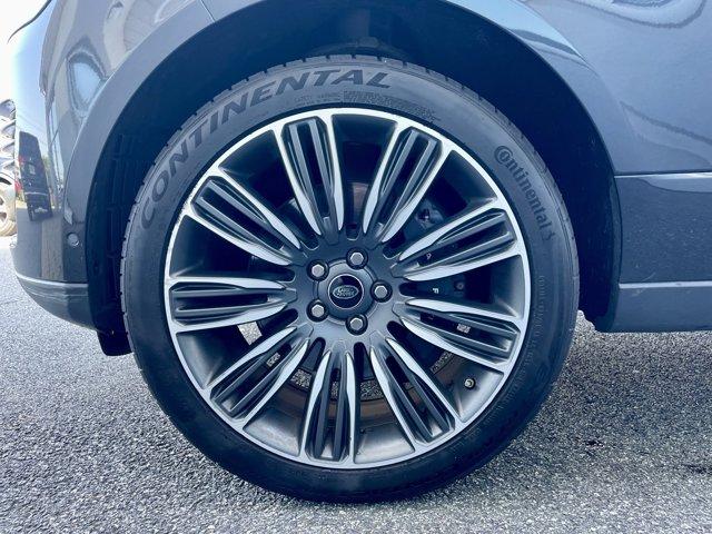 Image of 2021 Land Rover Range Rover P525 HSE Westminster Edition