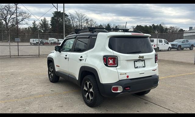 Thumbnail image of 2019 Jeep Renegade at Applegate Chevrolet