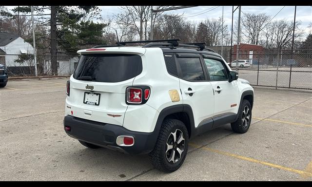 Thumbnail image of 2019 Jeep Renegade at Applegate Chevrolet