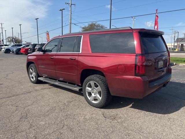 Thumbnail image of 2017 Chevrolet Suburban at LaFontaine Chrysler Dodge Jeep Ram Fiat of Lansing